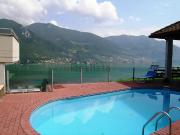 Case e ville in vendita di 240 m² in Via del Dossello, 40