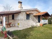 Case e ville in vendita di 240 m² in Via di Colle Pirro