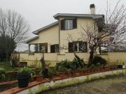Case e ville in vendita di 240 m² in Via Grotte di...