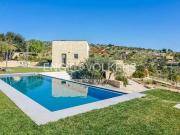 Case e ville in vendita di 240 m² in Via Meti