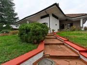 Case e ville in vendita di 240 m² in Via Monte Resegone, 5