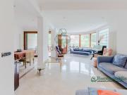 Case e ville in vendita di 240 m² in Via Pierfranco Bonetti