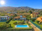 Case e ville in vendita di 240 m² in Via Privata al Buscon