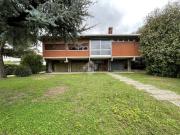 Case e ville in vendita di 240 m² in Via San Pietro, 57