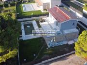 Case e ville in vendita di 240 m² in Via San Sivino