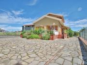 Case e ville in vendita di 240 m² in Via Trompa Lunga, 18