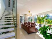 Case e ville in vendita di 241 m² in Via Val della Torre, 9