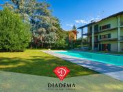 Case e ville in vendita di 242 m² in Via Carducci, 16