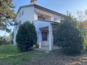 Case e ville in vendita di 242 m² in Via Sabbioni, 20