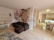 Case e ville in vendita di 243 m² in Strada Provinciale 51