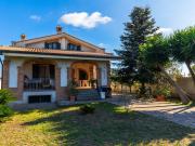 Case e ville in vendita di 243 m² in Via Savona