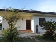 Case e ville in vendita di 244 m² in Via Litoranea, 2393