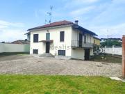Case e ville in vendita di 245 m²