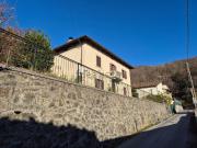 Case e ville in vendita di 245 m² in Via del Canale, 50