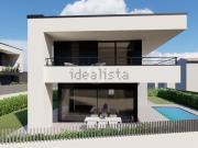 Case e ville in vendita di 245 m² in Via G. Rambotti, 1