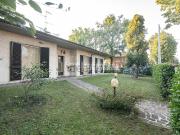 Case e ville in vendita di 246 m² in Via Vaprio