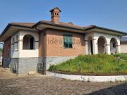 Case e ville in vendita di 247 m² in Via Dante Alighieri, 12