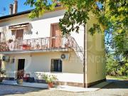 Case e ville in vendita di 248 m² in Via Budrie, 41