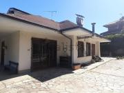 Case e ville in vendita di 248 m² in Via Mario Davide