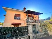 Case e ville in vendita di 249 m² in Via Guido Gozzano, 6