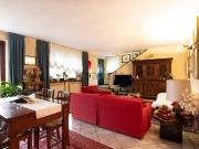 Case e ville in vendita di 249 m² in Via Rivoli