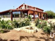 Case e ville in vendita di 249 m² in Viale America, 4