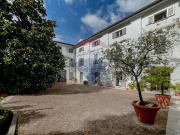 Case e ville in vendita di 2500 m²