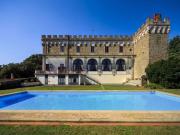 Case e ville in vendita di 2500 m² in Piazza di Santa...