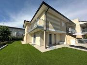 Case e ville in vendita di 250 m²