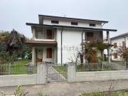 Case e ville in vendita di 250 m²