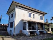 Case e ville in vendita di 250 m²