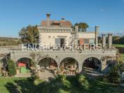 Case e ville in vendita di 250 m² in Località Le Quinze