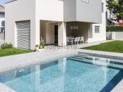 Case e ville in vendita di 250 m² in Piazza Alessandro...