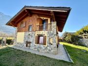 Case e ville in vendita di 230 m² in Via Aosta, 48