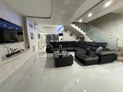 Case e ville in vendita di 250 m² in Via Camillo Benso...