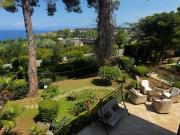 Case e ville in vendita di 250 m² in Via D.Cupido, 1