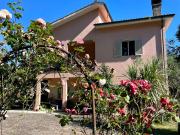 Case e ville in vendita di 250 m² in Via degli Scopetoni, 4