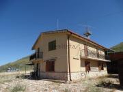 Case e ville in vendita di 250 m² in Via del Fanciullo