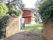 Case e ville in vendita di 250 m² in Via di Valle Ioro