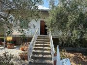 Case e ville in vendita di 250 m² in Via Etna