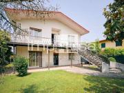 Case e ville in vendita di 250 m² in Via Gabriele D&apos...