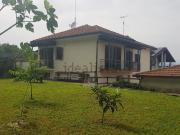 Case e ville in vendita di 250 m² in Via gesiolo