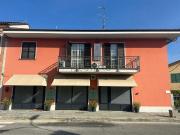 Case e ville in vendita di 250 m² in Via Giacomo Scotti, 16