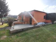 Case e ville in vendita di 250 m² in Via Giotto, 2