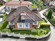 Case e ville in vendita di 250 m² in Via IV Novembre, 56