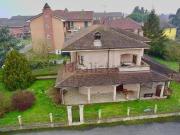 Case e ville in vendita di 250 m² in Via Madre Teresa di...