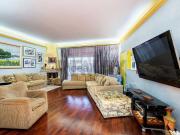 Case e ville in vendita di 250 m² in Via Mar della Cina