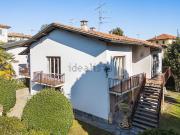 Case e ville in vendita di 250 m² in Via Monte Rosa, 18