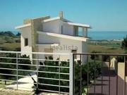 Case e ville in vendita di 250 m² in Via Montevecchio