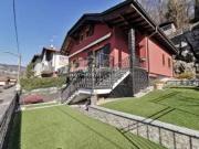 Case e ville in vendita di 250 m² in Via Paolo Alberti, 4